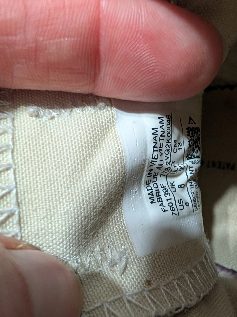 Converse two toddler